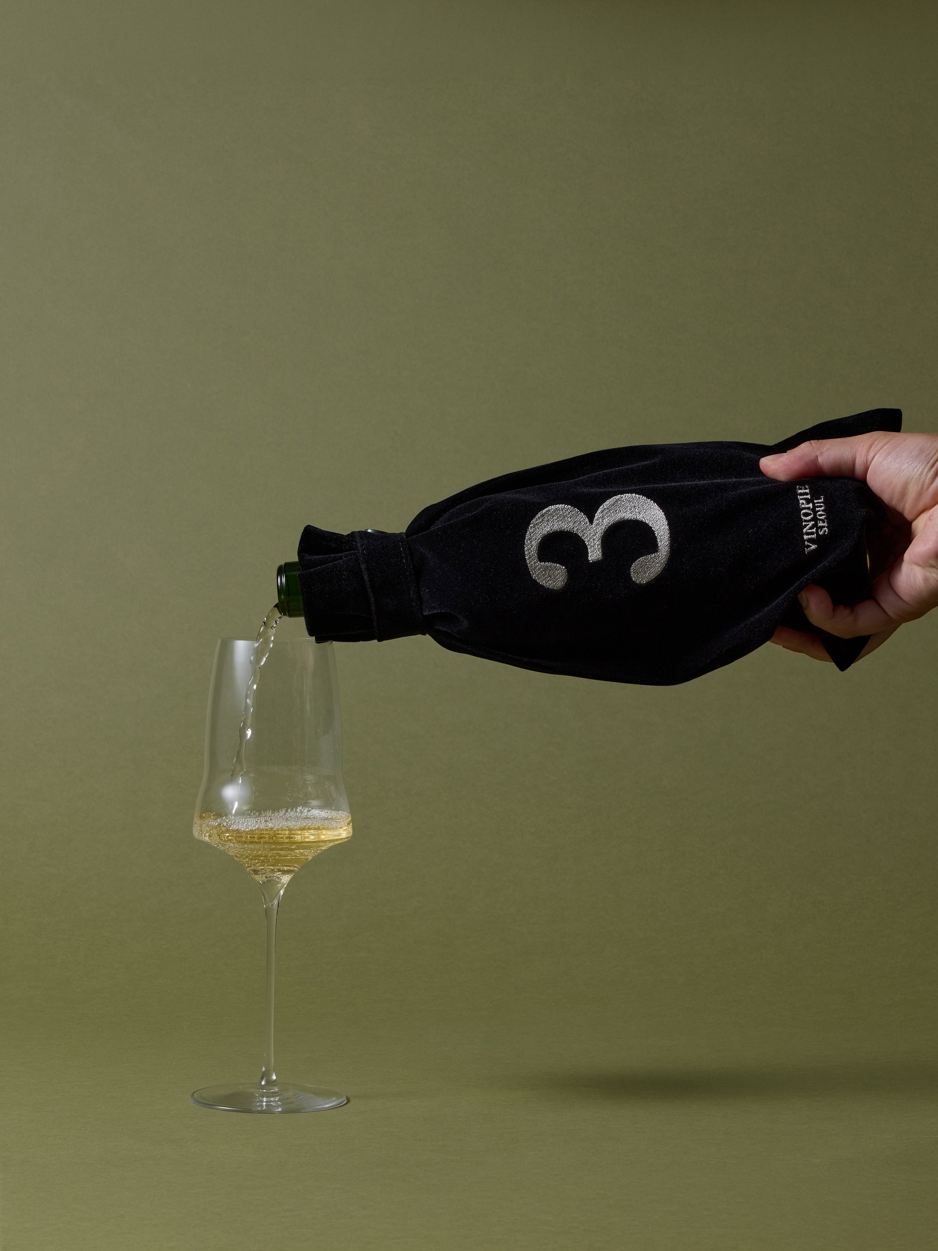 Signature Blind Tasting Cover